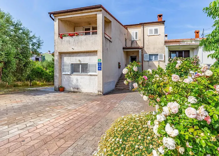 Apartamento In With Wifi Pula