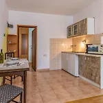 Apartment Awesome In With Wifi *